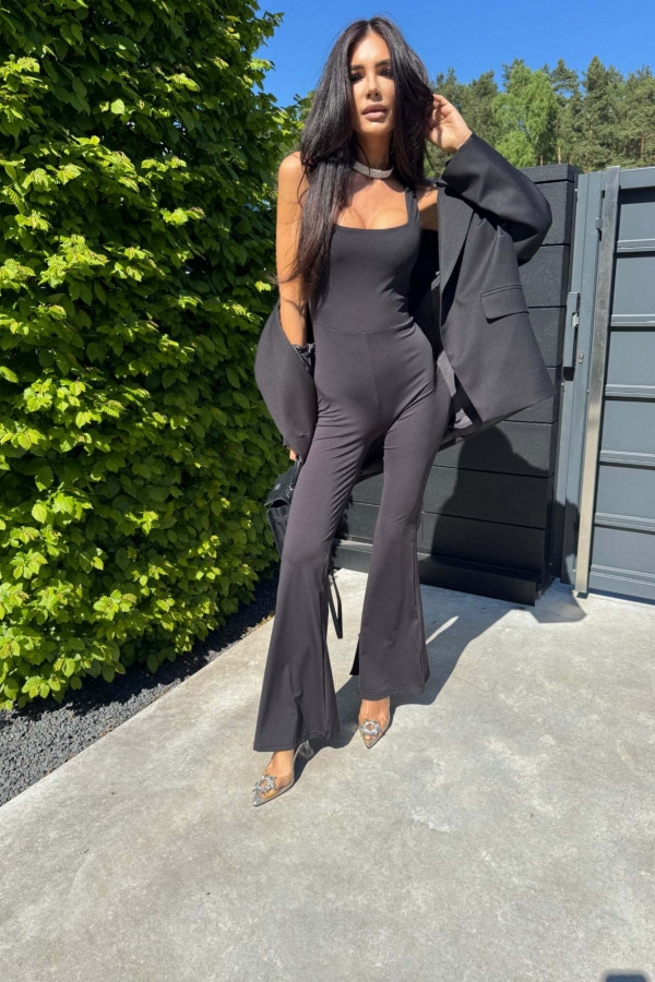 Kombinezon z dekoltem karo na ramiączkach GREGOR czarny 171