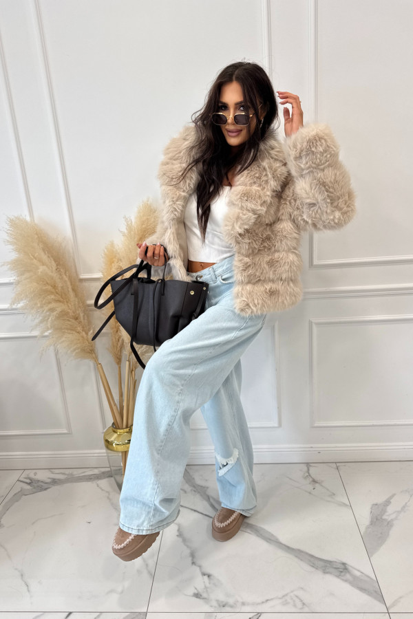 Futro krótkie z kołnierzem beżowe WIOLA