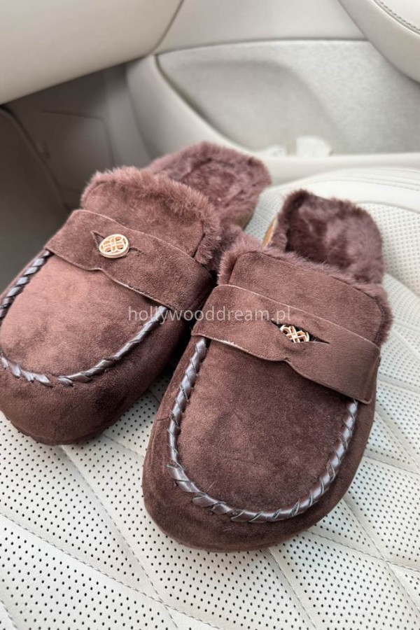 Klapki z futerkiem czekoladowe ERNEST