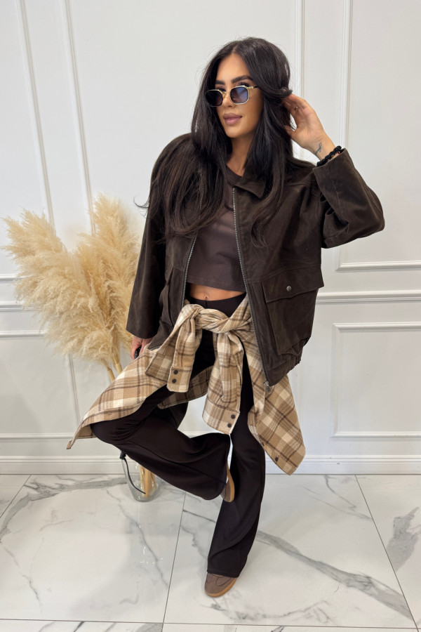 Kurtka oversize z dużymi kieszeniami czekoladowa Monika 09