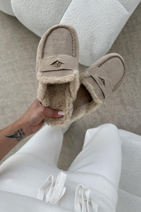 Klapki z futerkiem jasny beż ERNEST