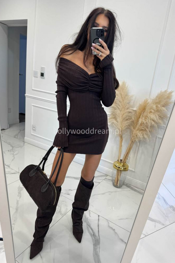 Czekoladowa torebka zamszowa ze skórzanymi rączkami JAMNIK