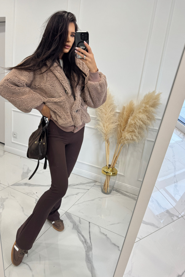 Beżowa kurtka pluszowa zapinana na guziki Miranda 129