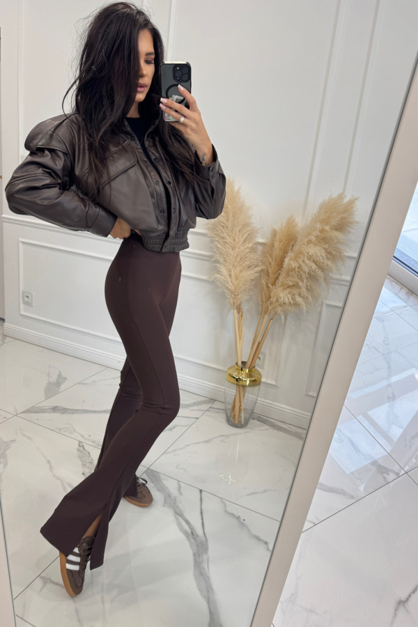 Czekoladowe legginsy prążkowane dzwony z rozcięciem LILU 34