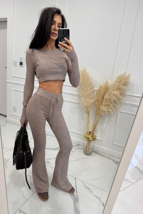 Beżowy komplet sweterkowy bluzka + spodnie RUBY 173