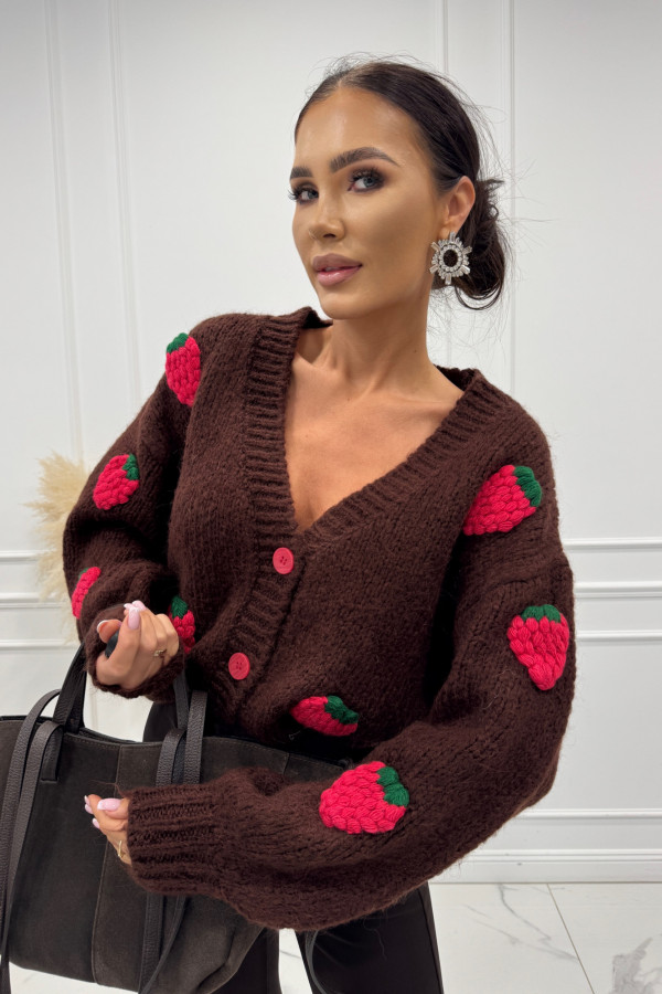 Brązowy sweter z różową poziomką 3D LESSA 31