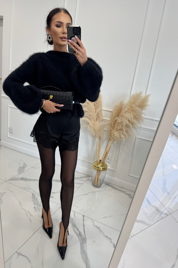 Czarny Sweter moherowy z poszerzanymi rękawami WALENCJA 52